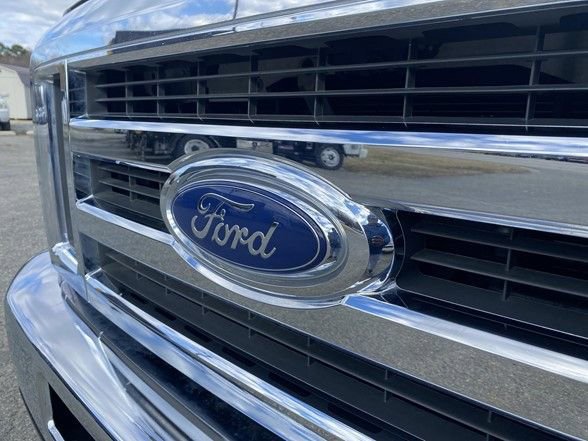 Used 2024 Ford E-350 and Econoline 350 Super Duty w/ Power Windows & Locks Group RWD image 17