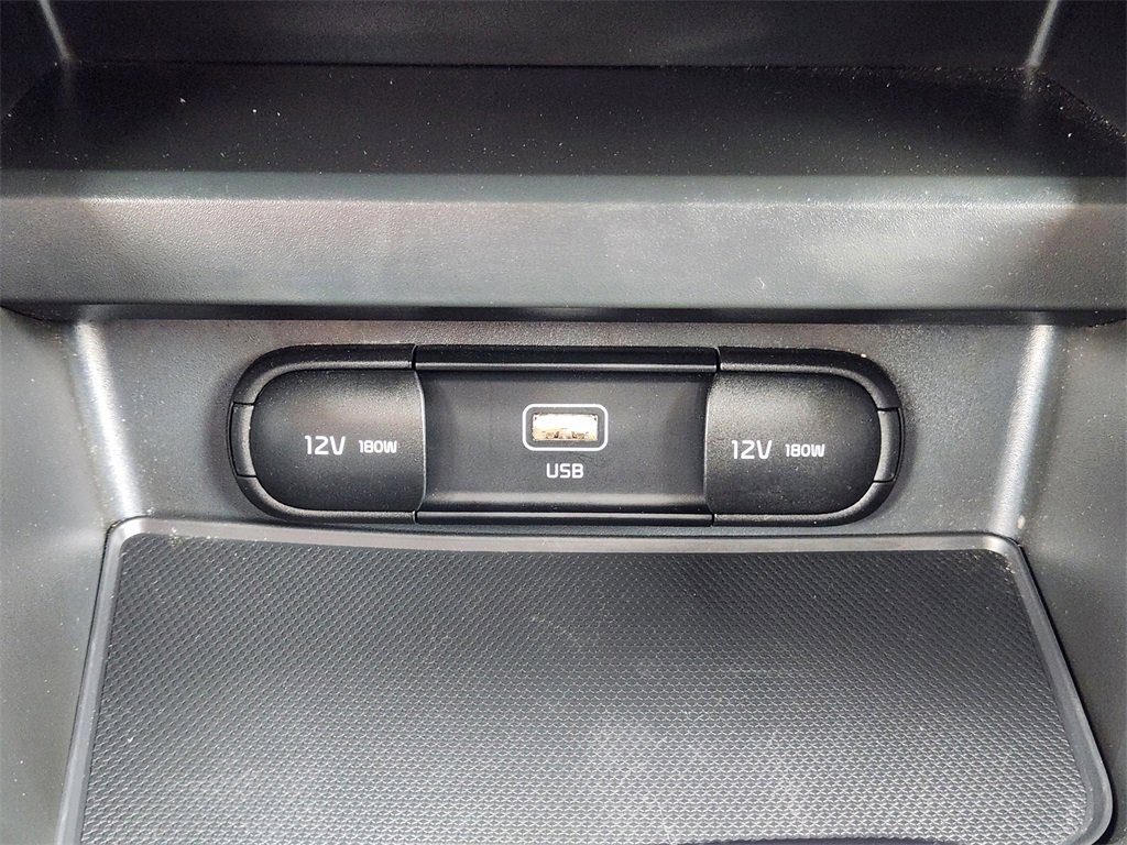 Certified 2023 Kia Soul LX image 20