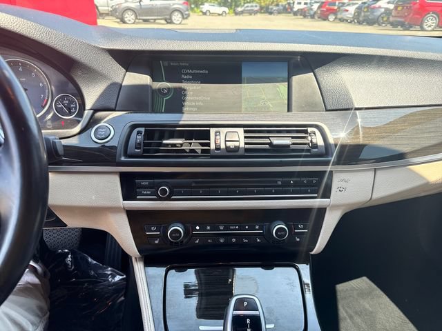Used 2011 BMW 550i Sedan RWD image 21