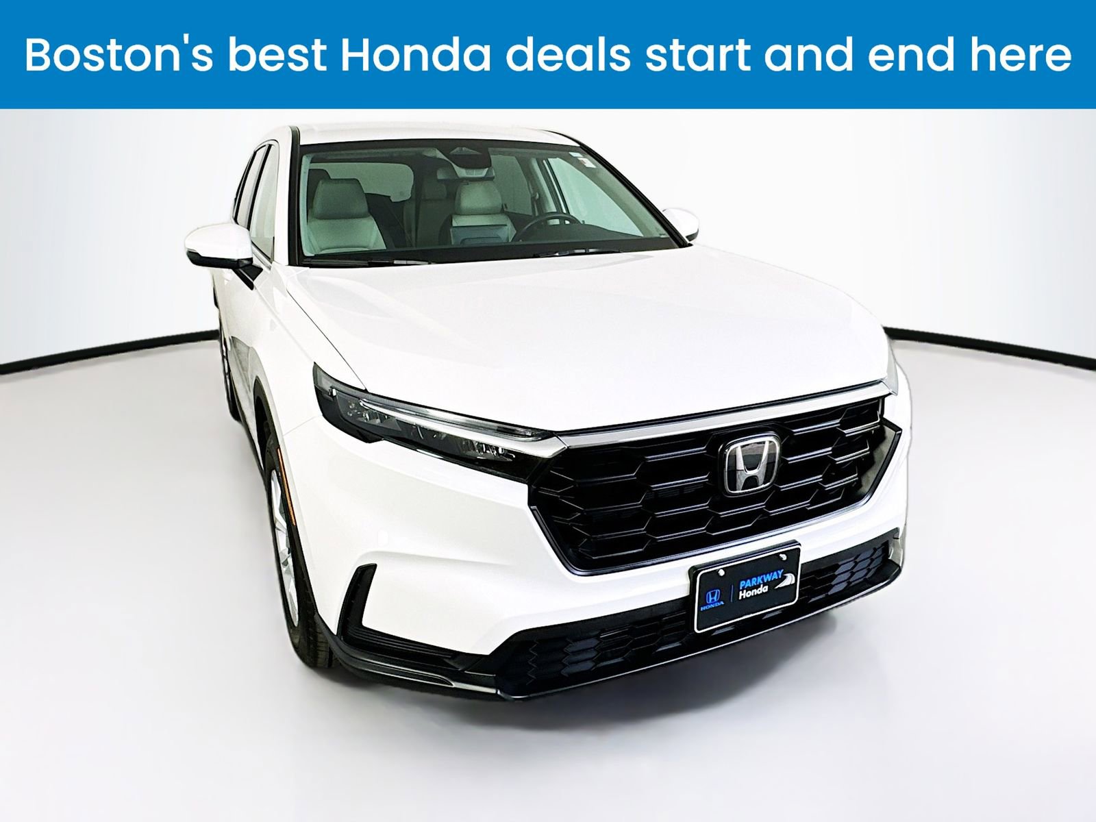 Used 2023 Honda CR-V LX image 1