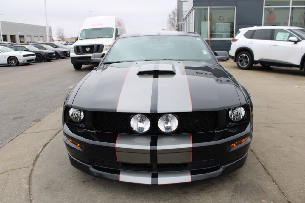 Used 2007 Ford Mustang GT Premium image 2