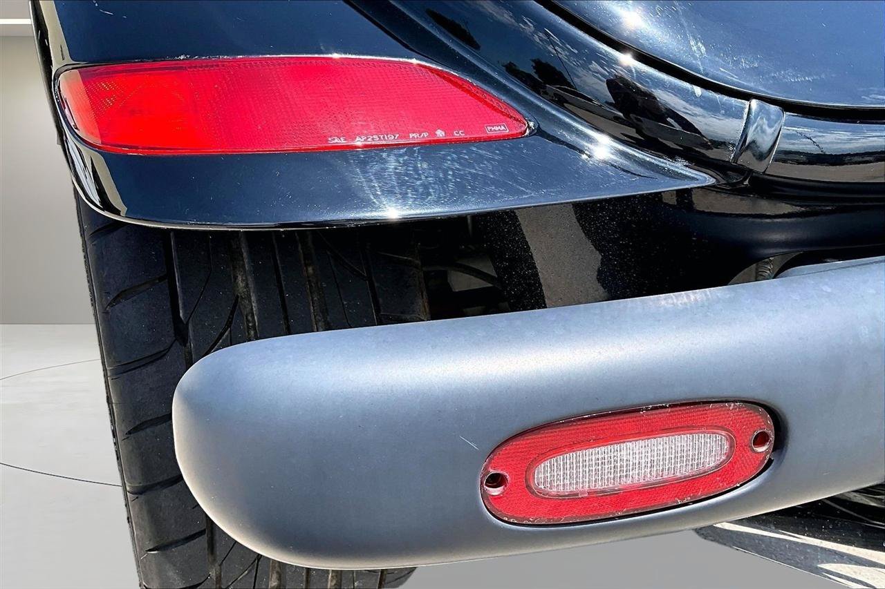 Used 2000 Plymouth Prowler RWD image 21