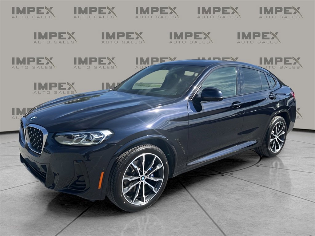 Used 2022 BMW X4 xDrive30i w/ M Sport Package 2