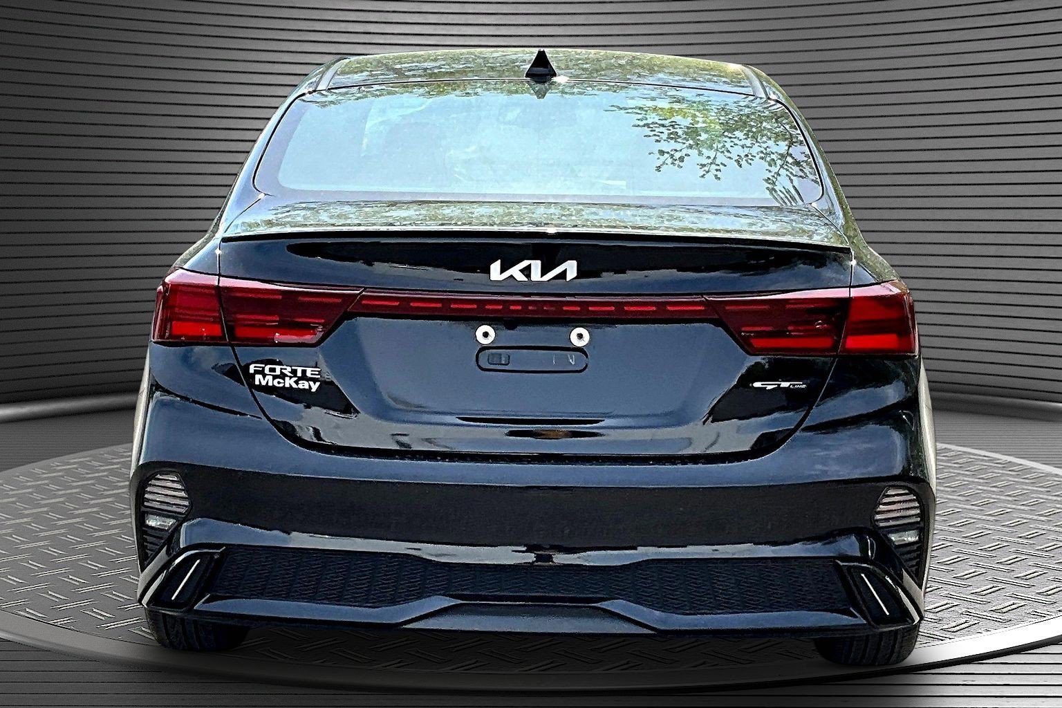 Used 2024 Kia Forte GT-Line w/ GT-Line Premium Package FWD image 5