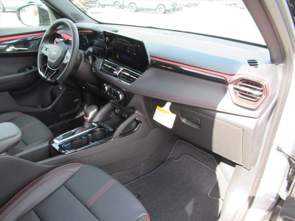 New 2026 Chevrolet TrailBlazer RS w/ Convenience Package FWD image 12