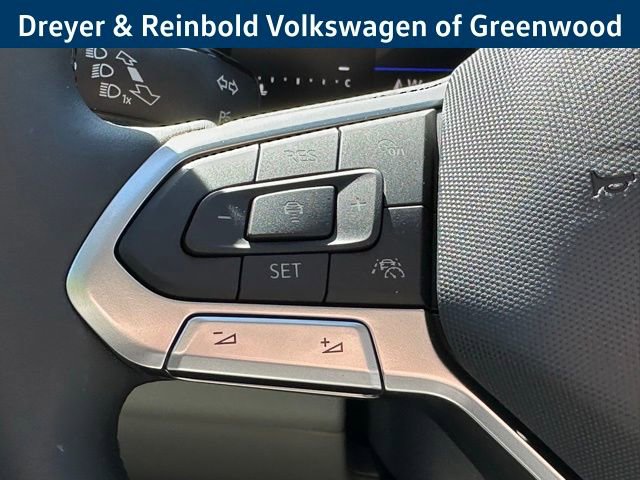 New 2026 Volkswagen Jetta SE FWD image 14