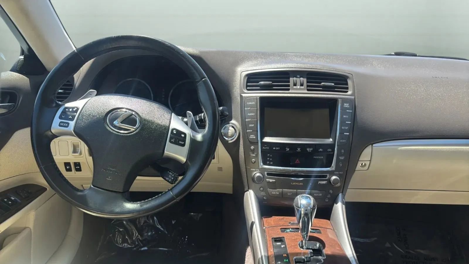 Used 2011 Lexus IS 250 w/ Premium Pkg Value Edition RWD image 11