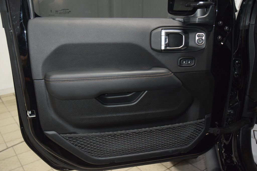 Used 2023 Jeep Wrangler Rubicon 392 w/ Trailer Tow Package image 45