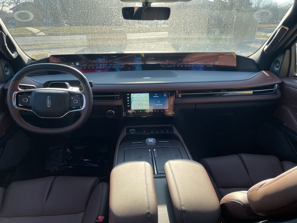 New 2025 Lincoln Navigator Reserve image 18