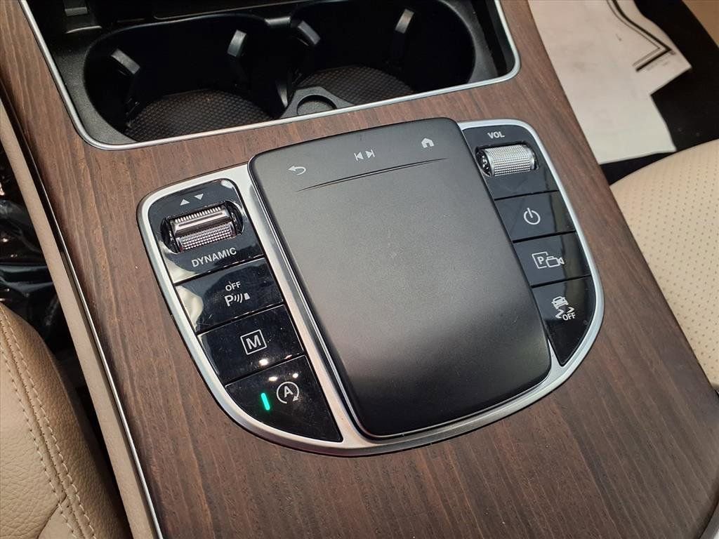 Used 2021 Mercedes-Benz GLC 300 4MATIC image 18