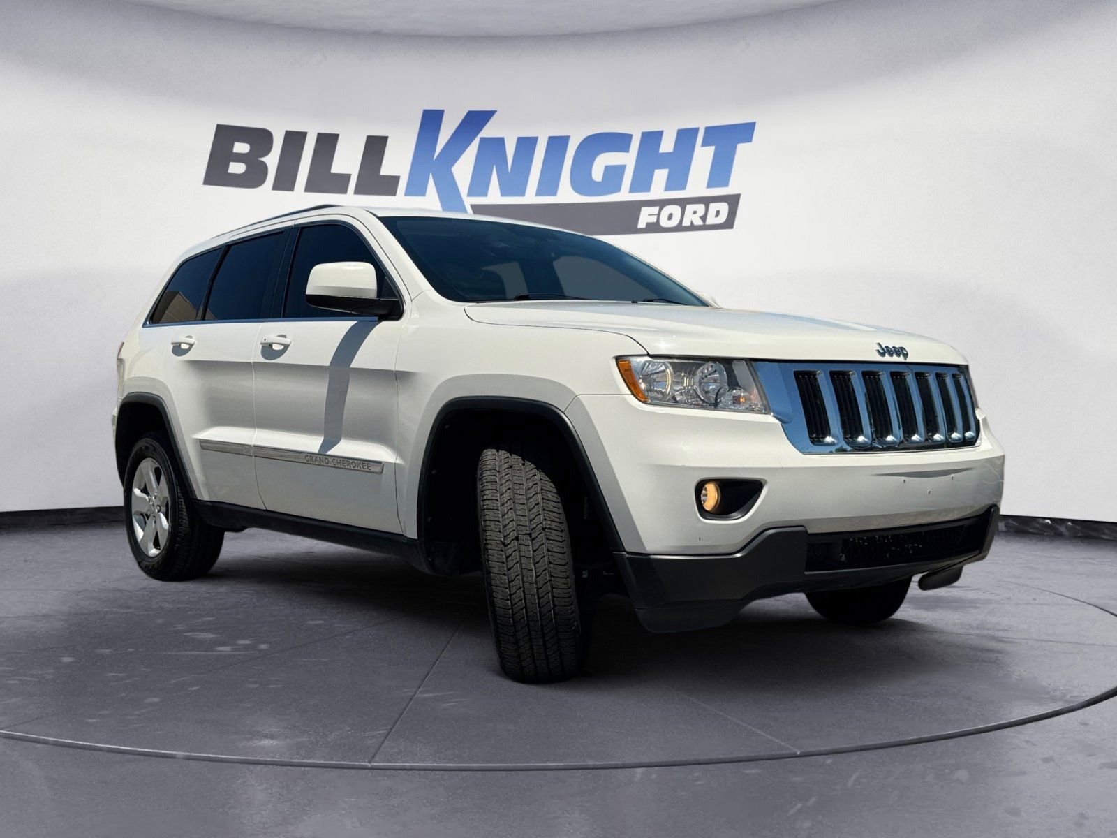 Used 2011 Jeep Grand Cherokee Laredo RWD image 7