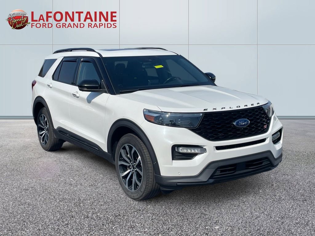 Certified 2020 Ford Explorer ST w/ Premium Technology Package image 3