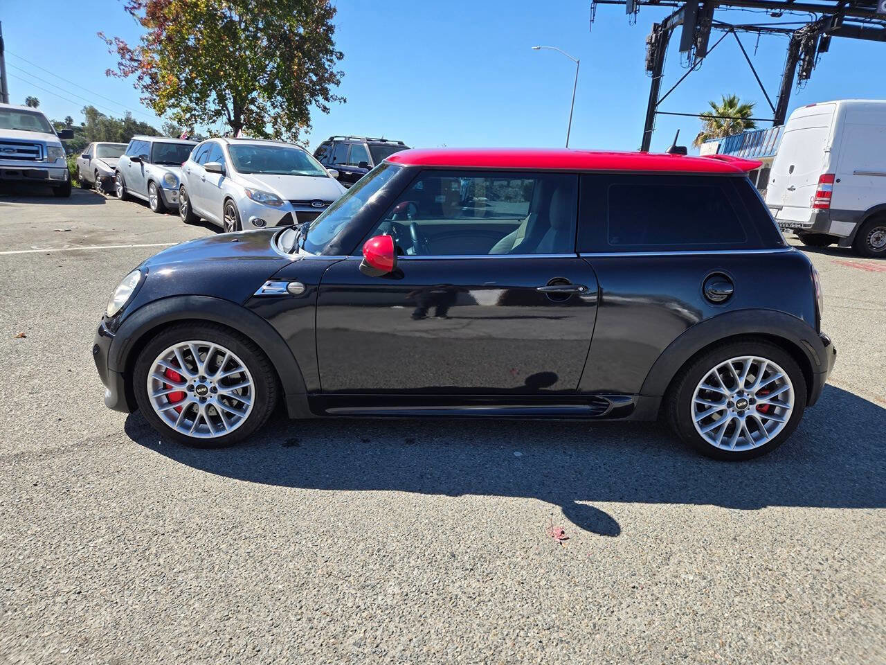 Used 2009 MINI Cooper John Cooper Works image 9