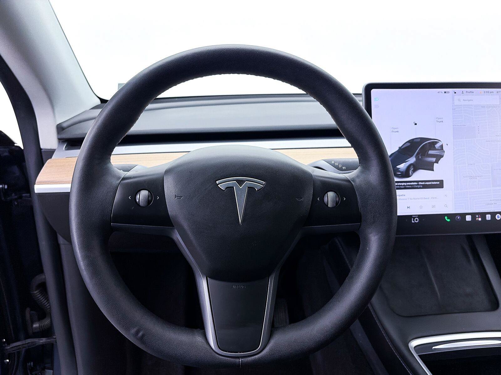 Used 2021 Tesla Model Y Long Range AWD/4WD image 26