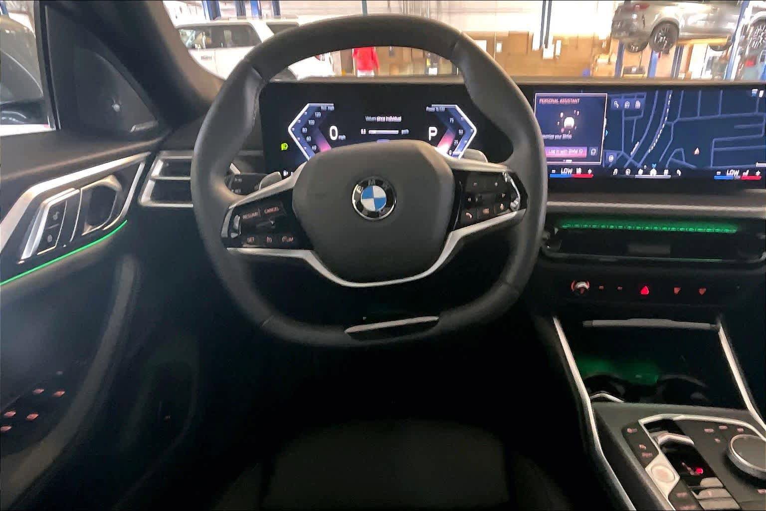Used 2025 BMW 430i xDrive w/ Premium Package AWD/4WD image 5