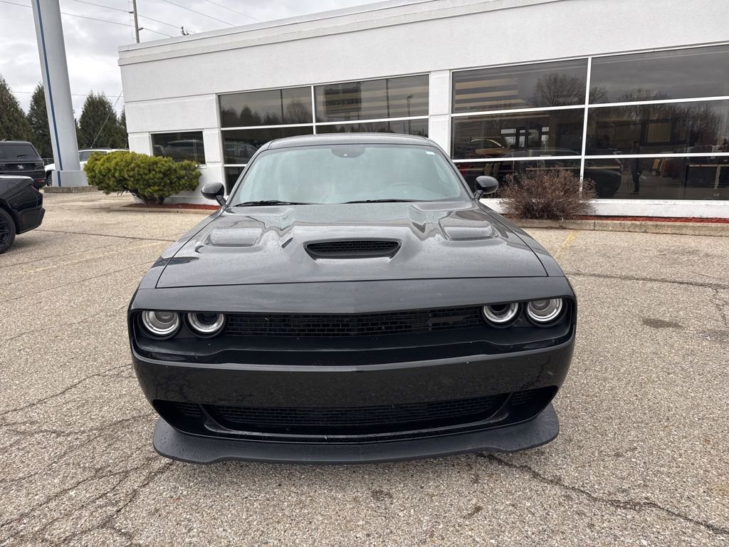 Used 2016 Dodge Challenger SRT Hellcat image 5