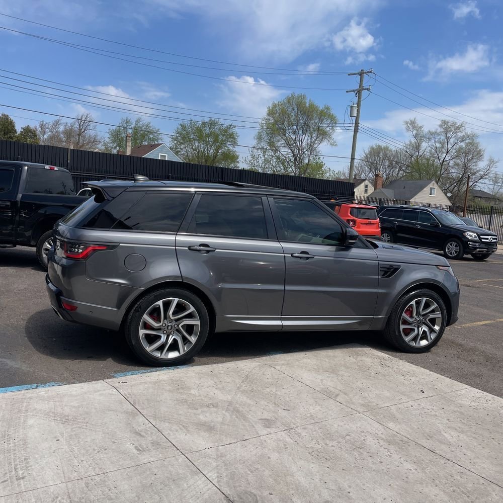 Used 2018 Land Rover Range Rover Sport HSE Dynamic AWD/4WD image 3