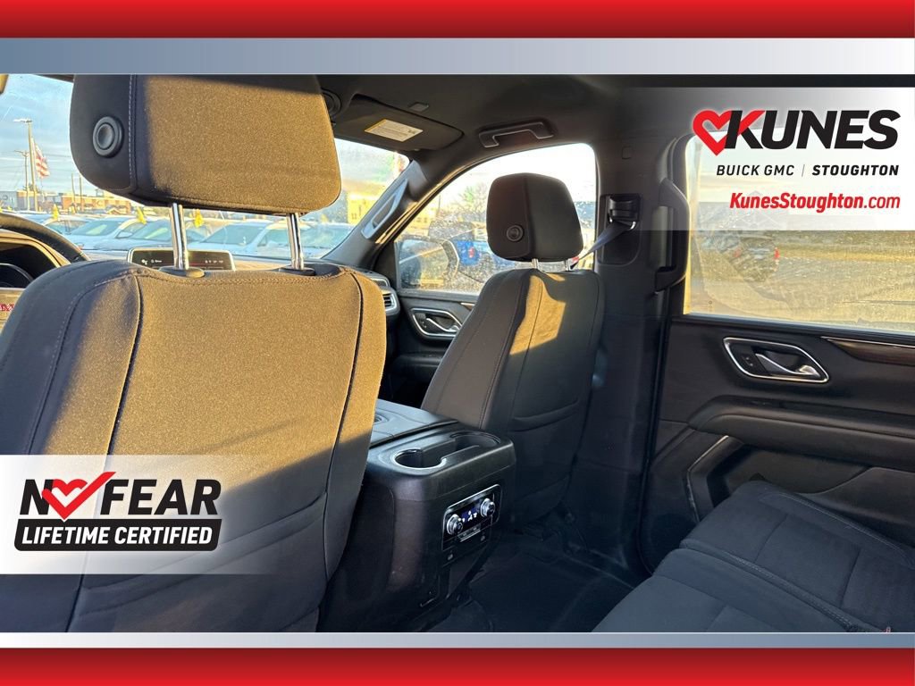 Used 2023 GMC Yukon XL SLE image 36