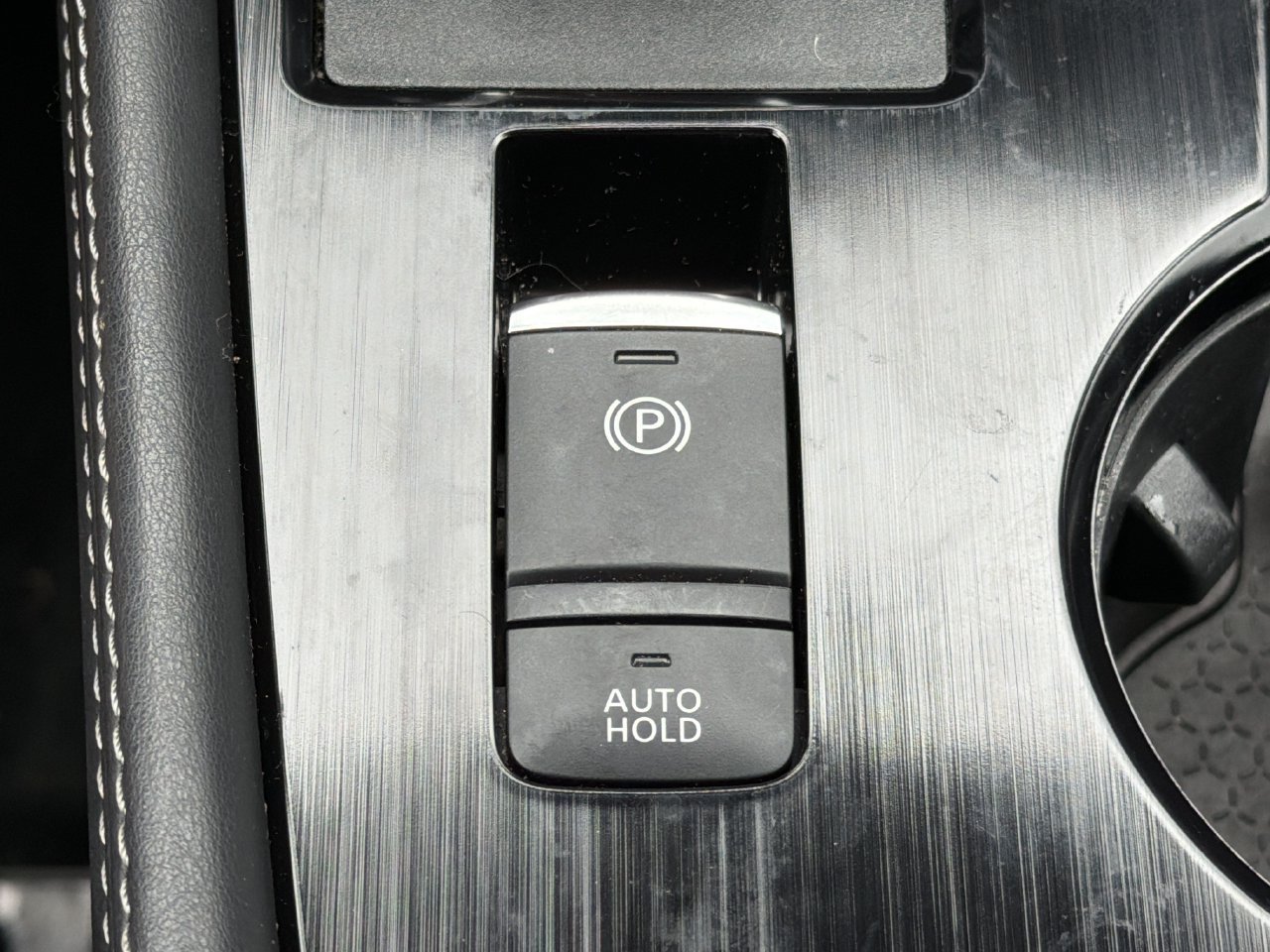 Certified 2023 Nissan Rogue SL w/ SL Premium Package AWD/4WD image 7