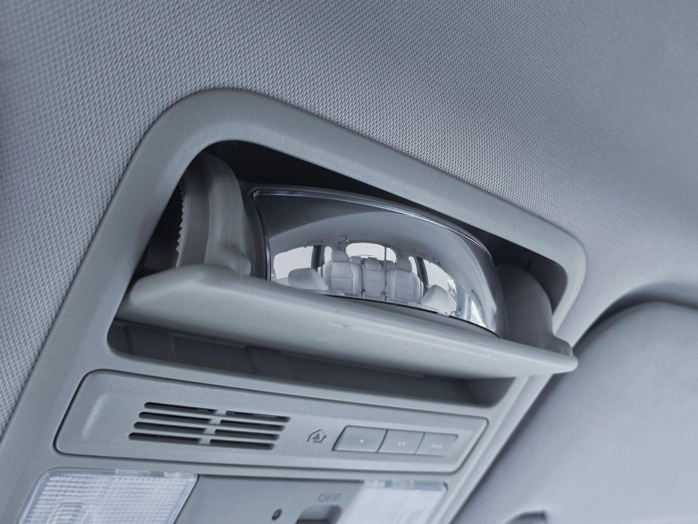 Used 2014 Honda Odyssey EX image 29