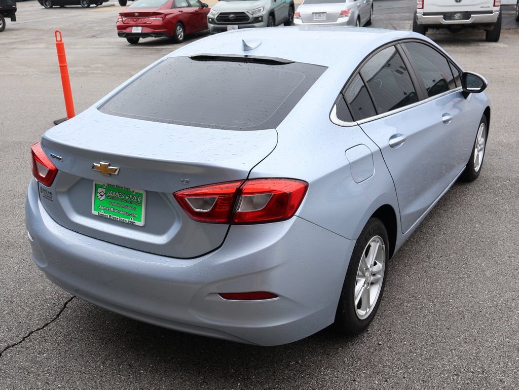 Used 2018 Chevrolet Cruze LT FWD image 5