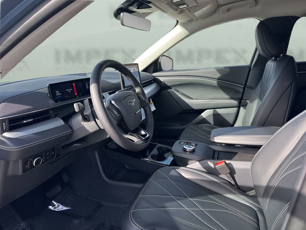 Used 2023 Ford Mustang Mach-E Select w/ Comfort Package Lite image 9