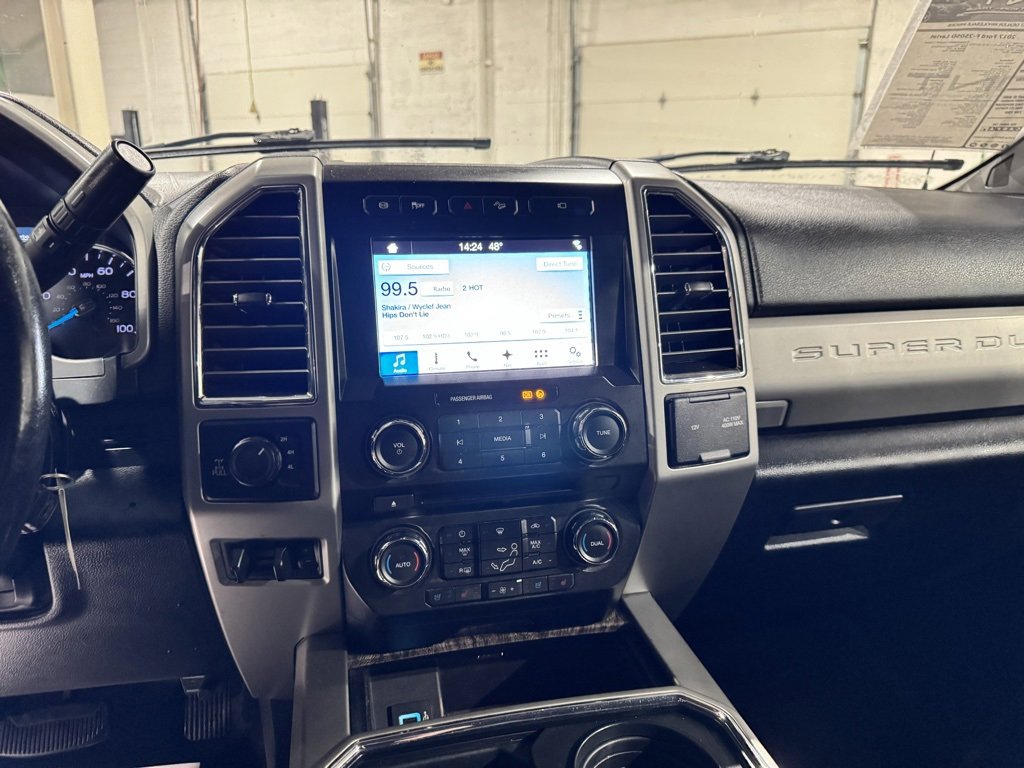 Used 2017 Ford F250 Lariat w/ Lariat Value Package image 15