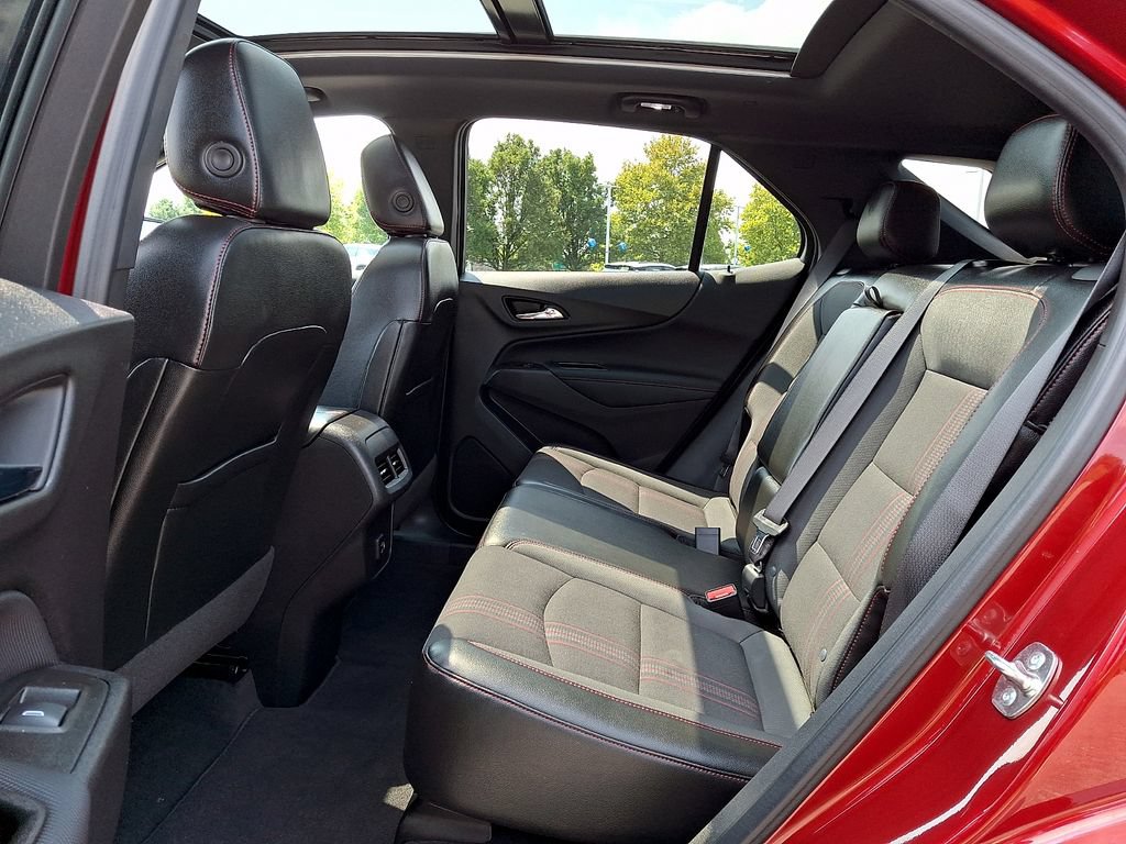 Certified 2024 Chevrolet Equinox RS AWD/4WD image 10