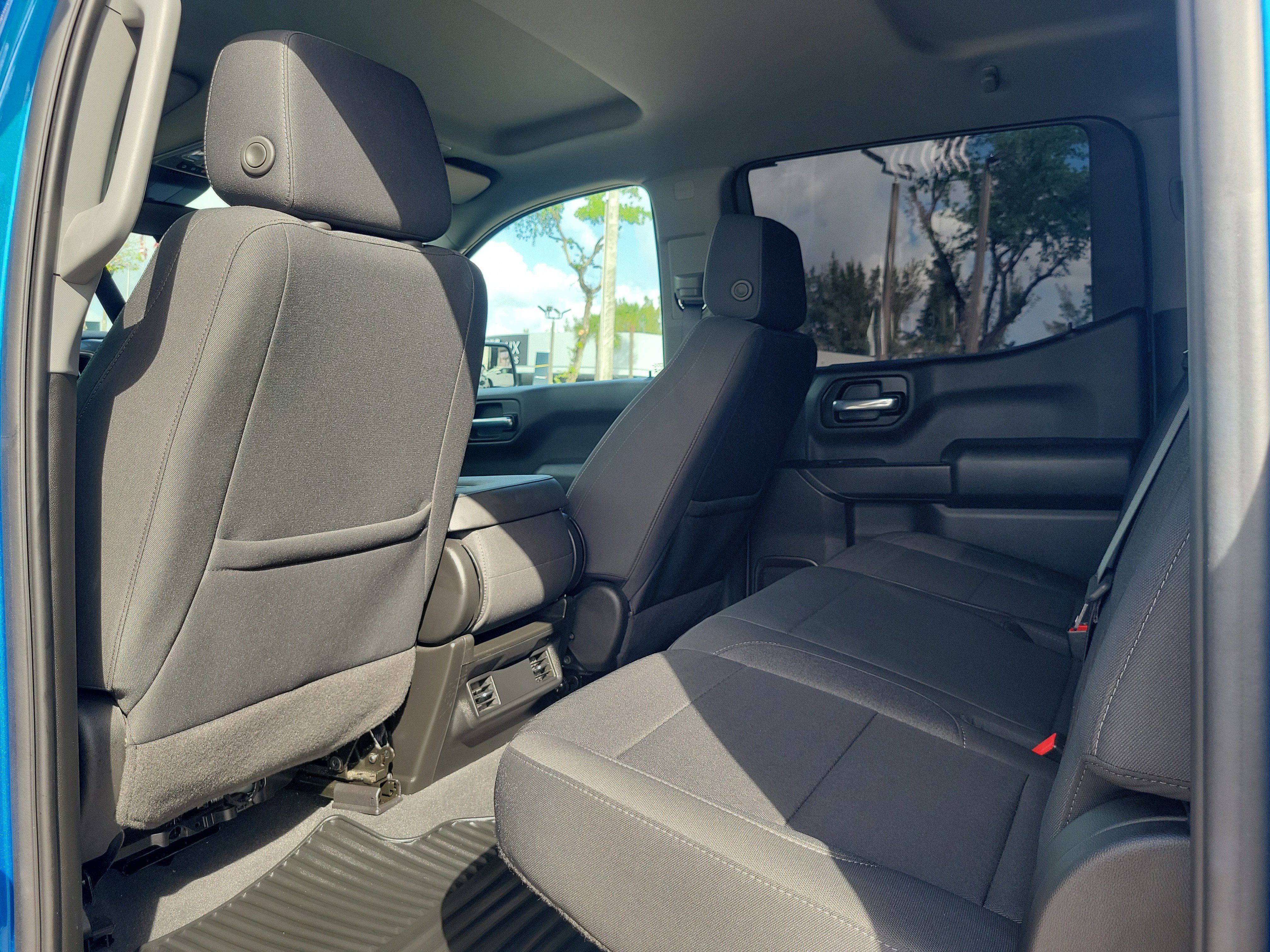 Used 2022 Chevrolet Silverado 1500 Custom image 14