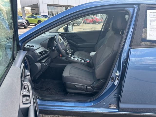 Used 2024 Subaru Crosstrek 2.0i image 9