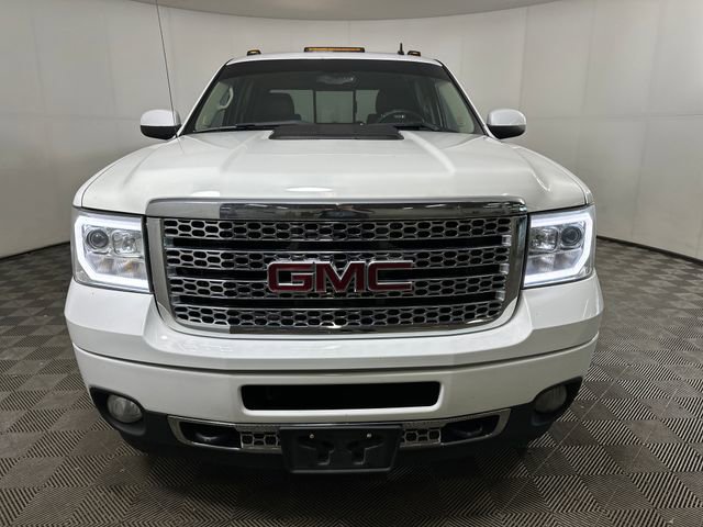 Used 2014 GMC Sierra 2500 Denali w/ LPO, On The Job Package image 8
