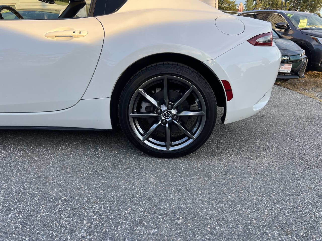 Used 2020 MAZDA MX-5 Miata RF Grand Touring RWD image 31