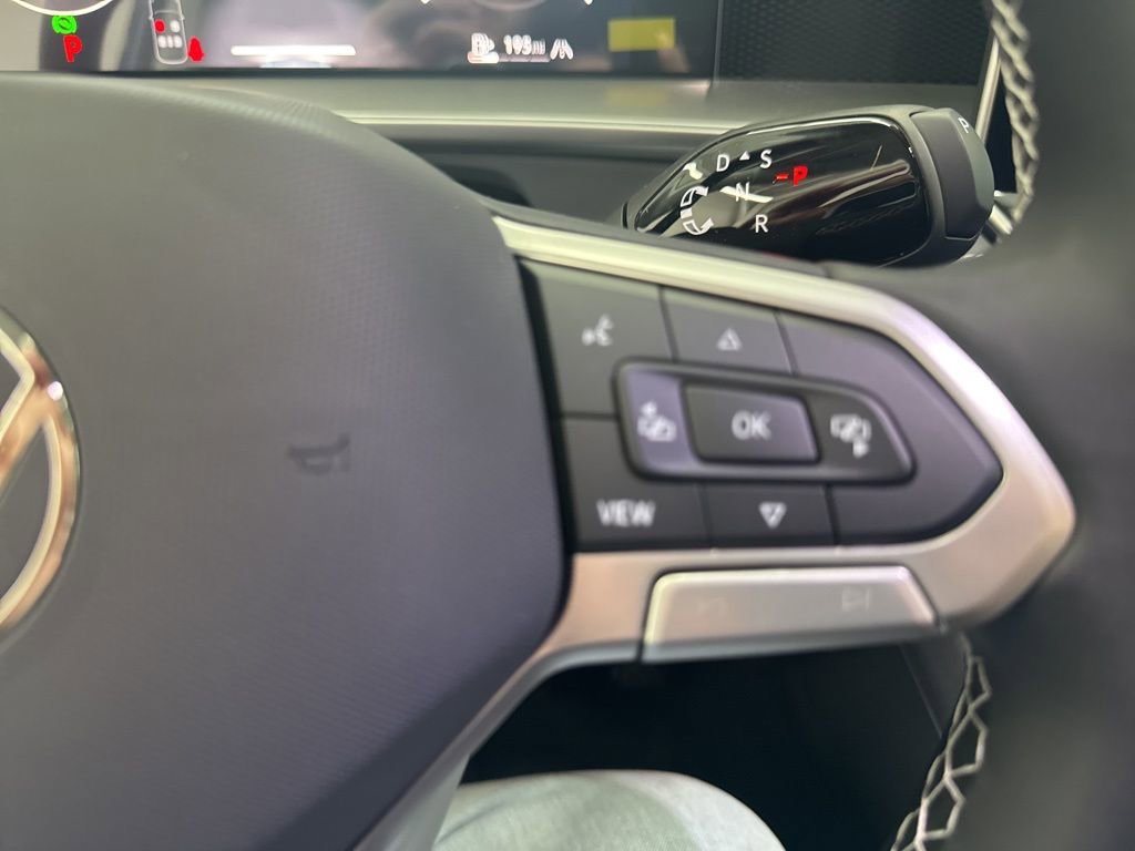 New 2026 Volkswagen Tiguan SE AWD/4WD image 25