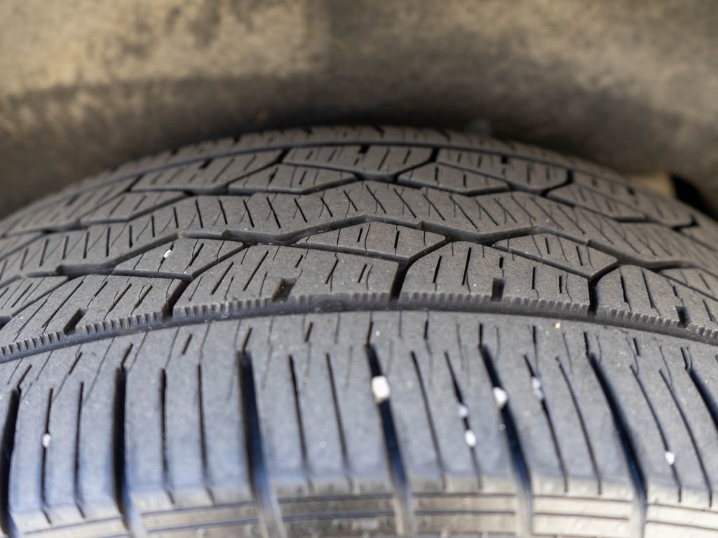 Used 2021 GMC Yukon Denali w/ Denali Premium Package AWD/4WD image 35