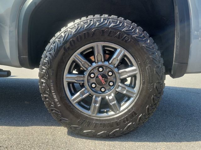 Used 2024 GMC Sierra 1500 AT4X AWD/4WD image 7