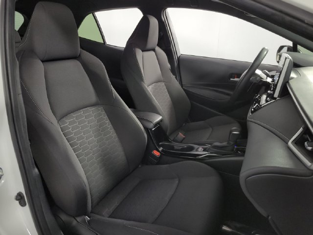 Used 2021 Toyota Corolla SE w/ SE Preferred Package FWD image 16