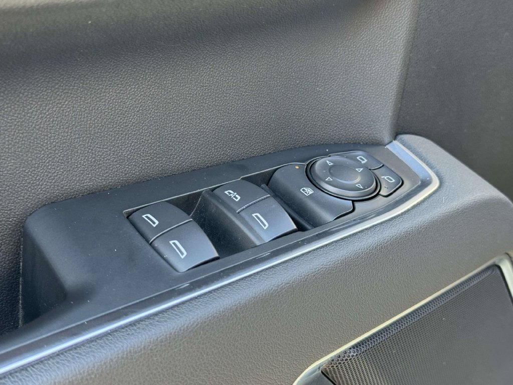 Used 2026 Chevrolet Silverado 1500 LT AWD/4WD image 14