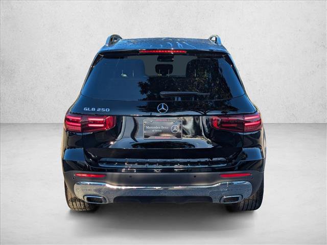 Used 2025 Mercedes-Benz GLB 250 image 7