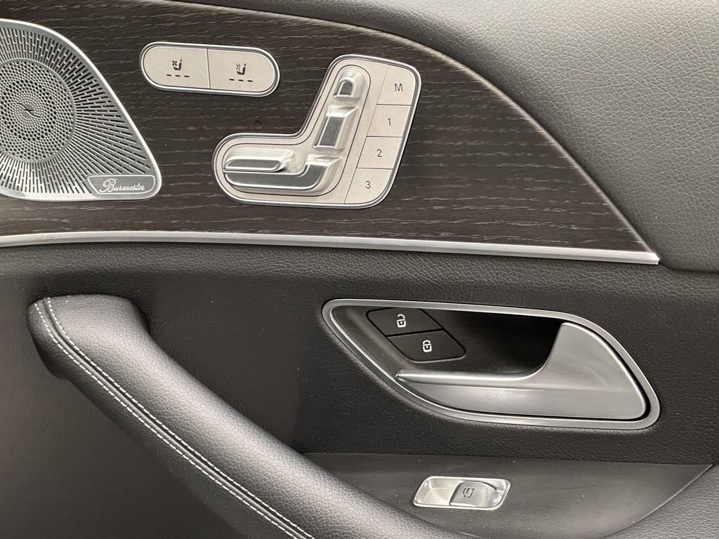 Certified 2023 Mercedes-Benz GLS 450 4MATIC image 18