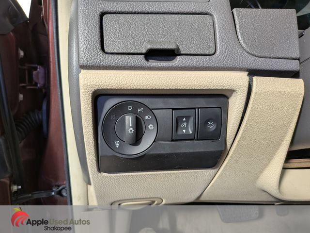 Used 2012 Ford Fusion SEL FWD image 24