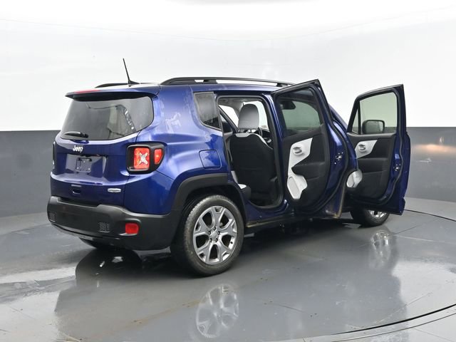 Used 2019 Jeep Renegade Latitude w/ Popular Equipment Group image 27