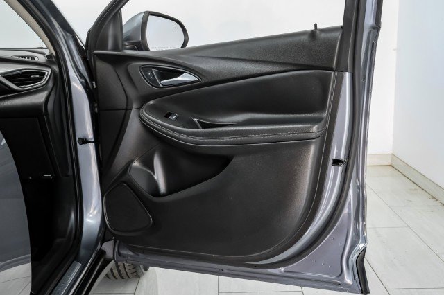 Used 2020 Buick Encore GX Select image 41