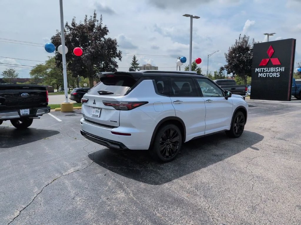 New 2026 Mitsubishi Outlander SEL Black Edition AWD/4WD image 4
