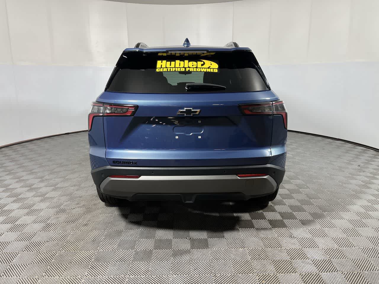 Used 2025 Chevrolet Equinox LT w/ Convenience Package II FWD image 7