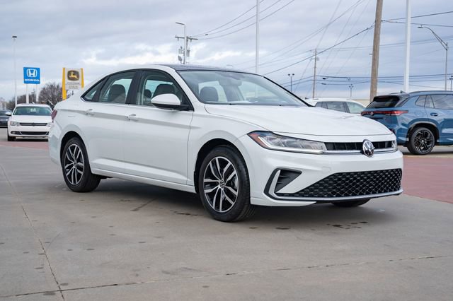 New 2026 Volkswagen Jetta SE image 8