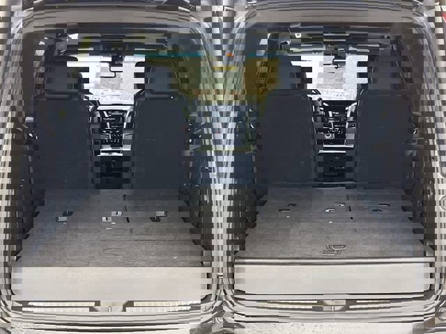 Used 2019 Cadillac Escalade Platinum image 26