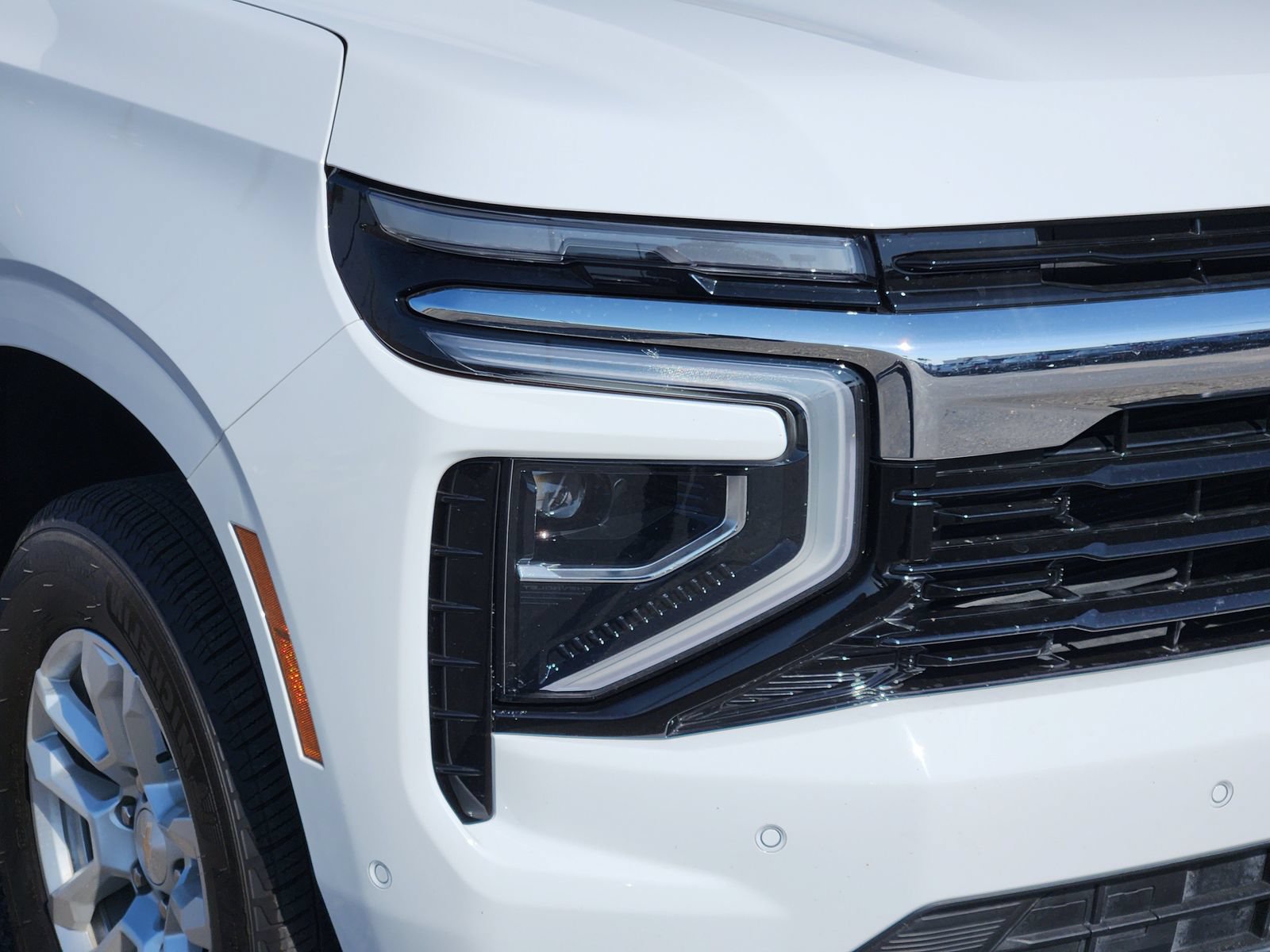 Used 2025 Chevrolet Tahoe LS RWD image 10