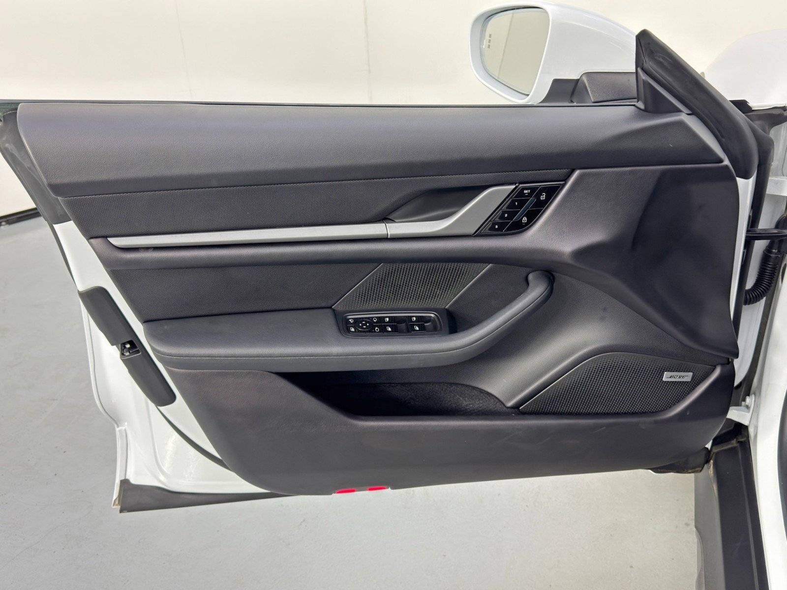 Used 2021 Porsche Taycan 4 Cross Turismo w/ Premium Package image 42