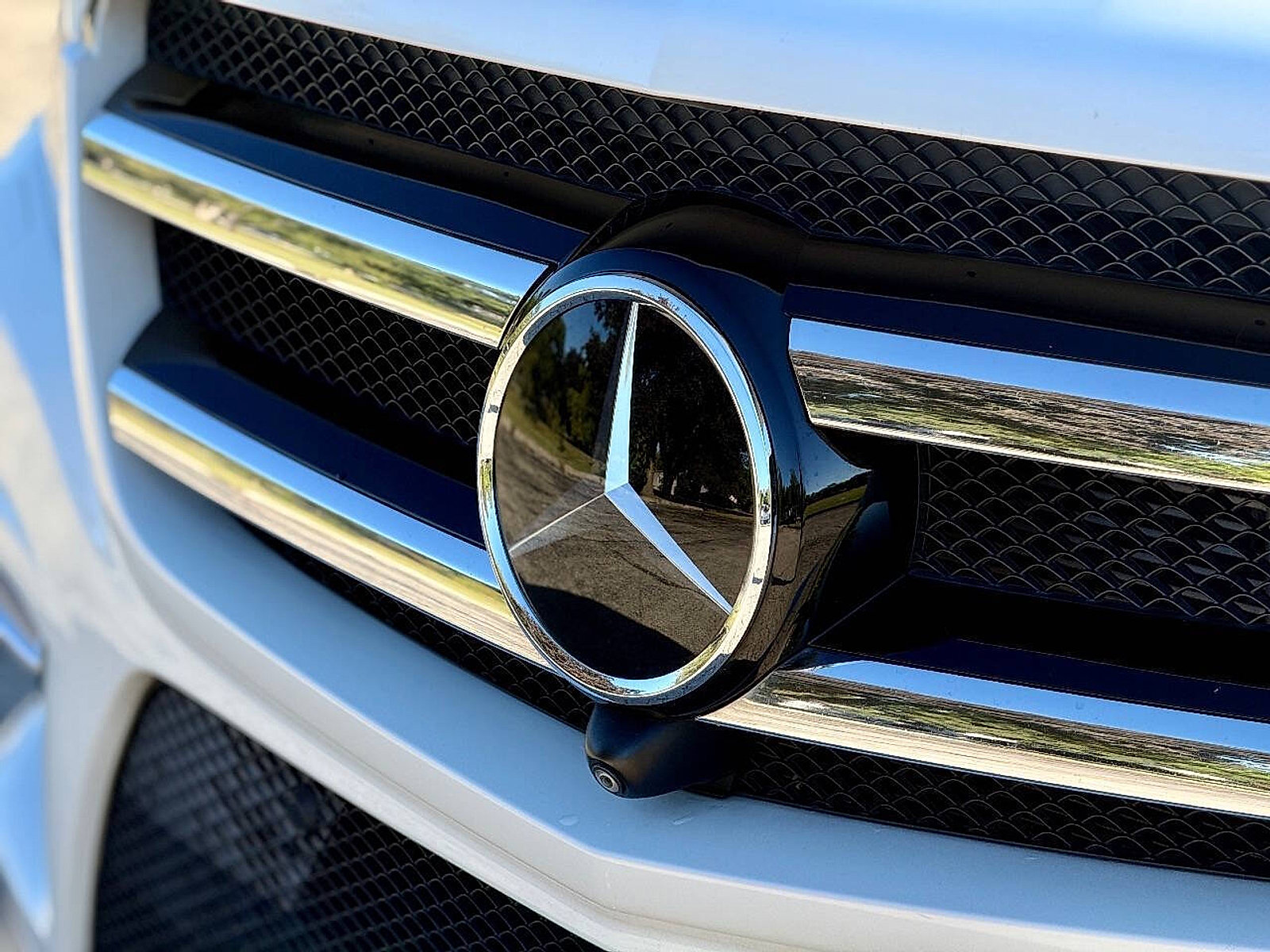 Used 2014 Mercedes-Benz GL 63 AMG 4MATIC image 13