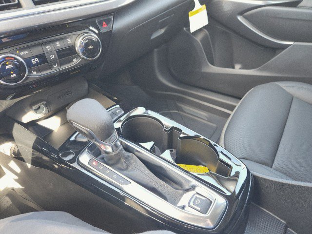 New 2026 Chevrolet Trax ACTIV w/ Driver Confidence Package FWD image 39